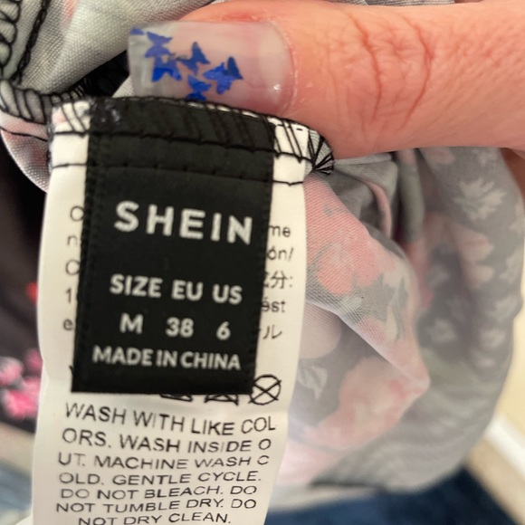 SHEIN Summer Dress - Picture 2 of 2